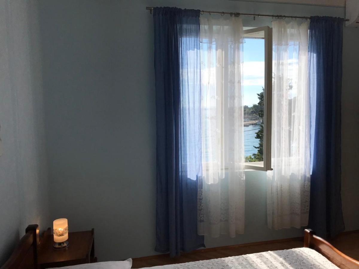 לון Apartments And Rooms Ljubica מראה חיצוני תמונה
